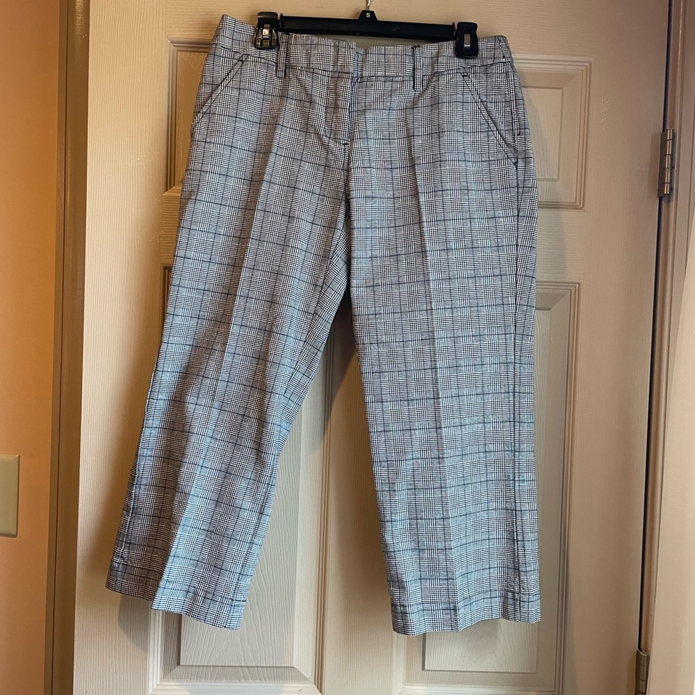 The Limited Plaid Cropped‎ Pants, Size 8